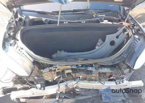 2023 Tesla Model X Dual Motor All-Wheel Drive/Standard Range z USA, uszkodzony, nr VIN 7SAXCBE59PF376507